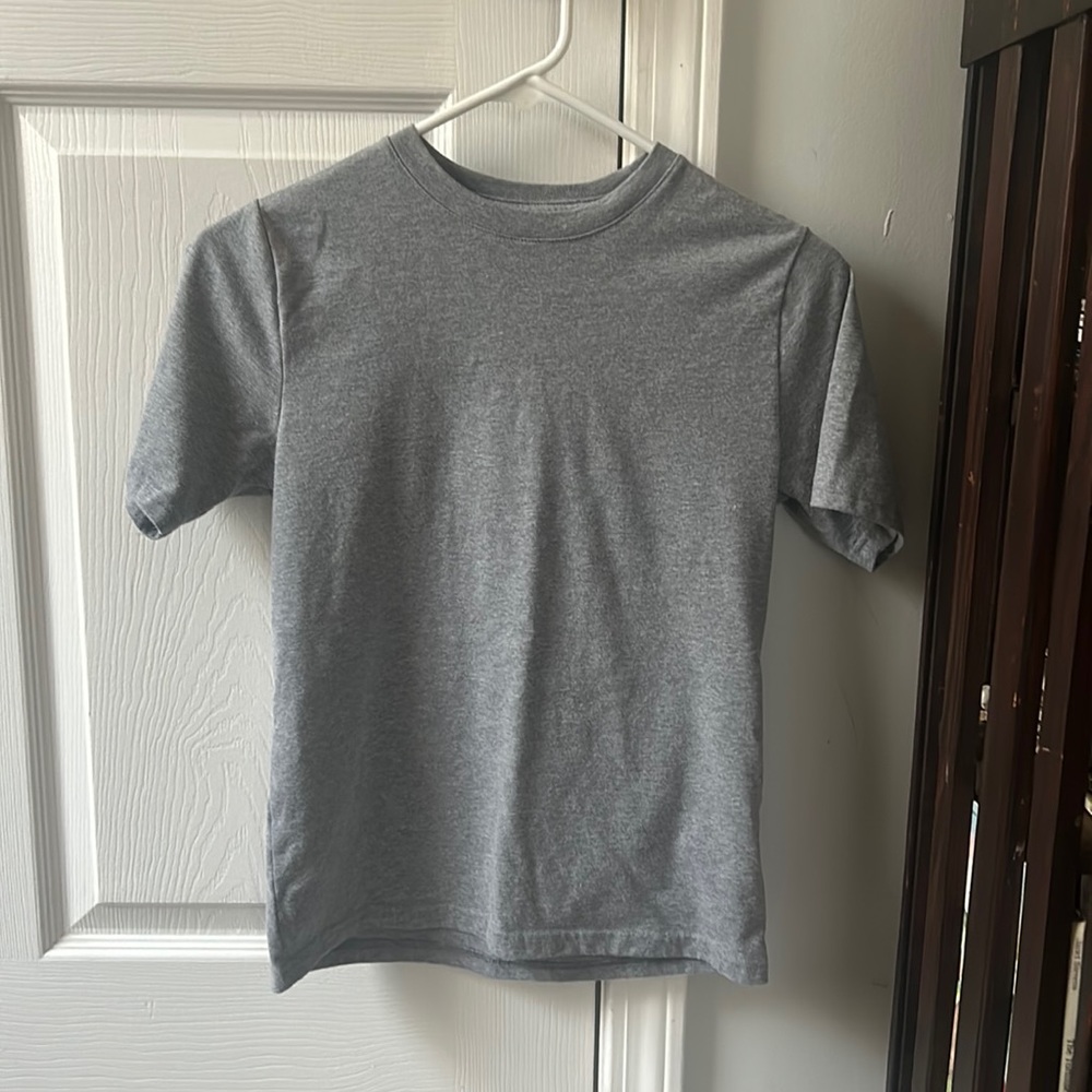 Gray toddlers t-shirt